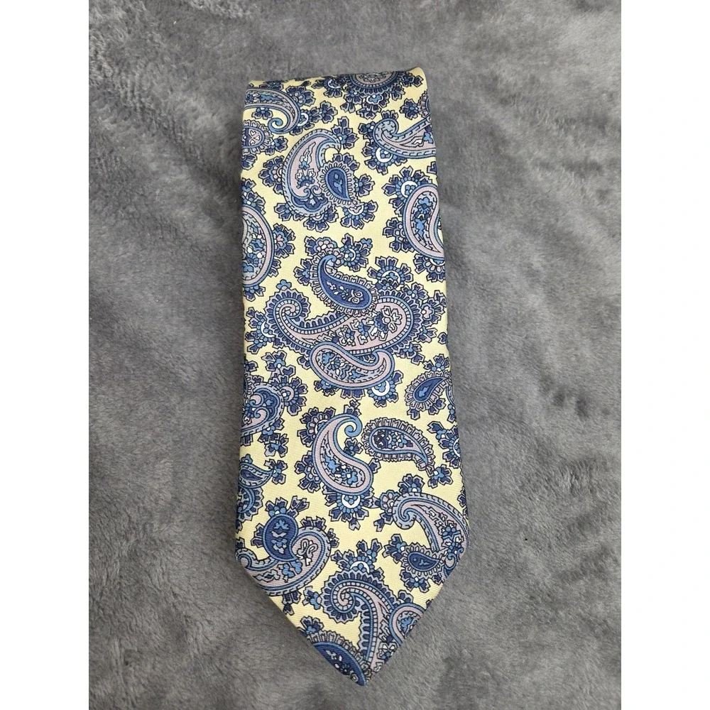 Yellow Blue Paisley Men's Silk‎ Tie Classic Sophisticated 3 Inch Wide Thinner